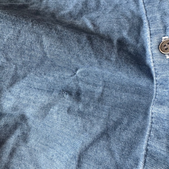 Bella Dahl sleeveless collared button down chambray shirt size medium - Picture 8 of 9